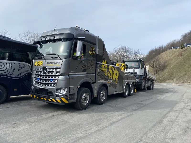 Intervention ASR Dépannage : camion benne en montagne (photo 2 sur 2)